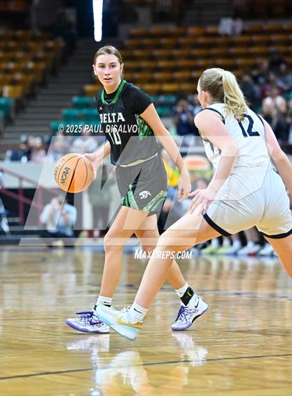 Thumbnail 1 in Delta vs. University (CHSAA 4A State Final) photogallery.
