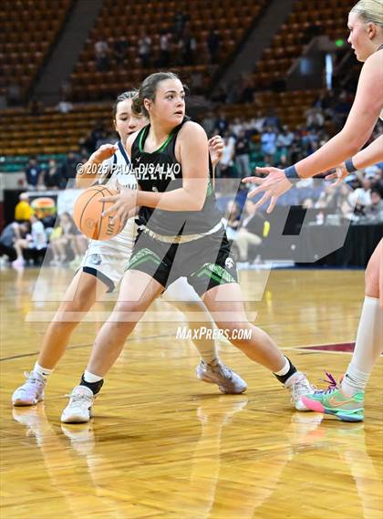 Thumbnail 2 in Delta vs. University (CHSAA 4A State Final) photogallery.