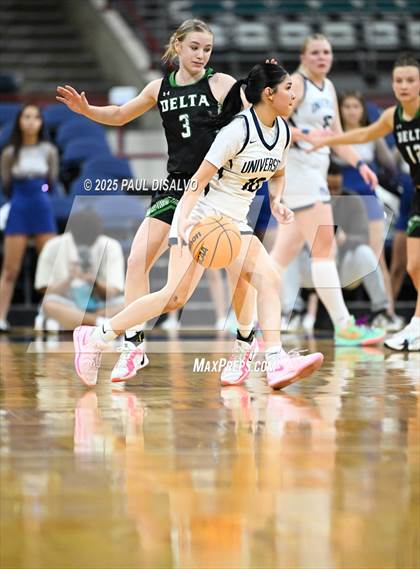 Thumbnail 3 in Delta vs. University (CHSAA 4A State Final) photogallery.