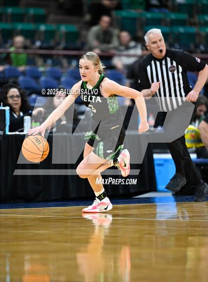 Thumbnail 2 in Delta vs. University (CHSAA 4A State Final) photogallery.