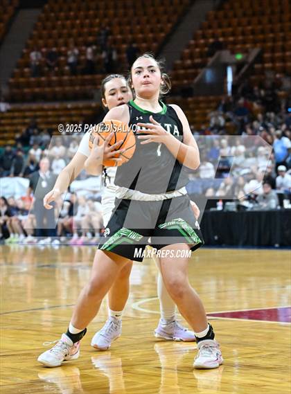 Thumbnail 1 in Delta vs. University (CHSAA 4A State Final) photogallery.