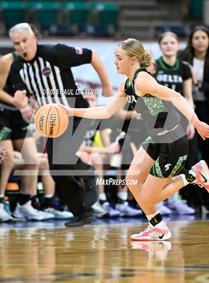 Thumbnail 2 in Delta vs. University (CHSAA 4A State Final) photogallery.