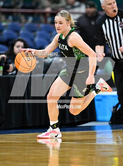 Thumbnail 1 in Delta vs. University (CHSAA 4A State Final) photogallery.
