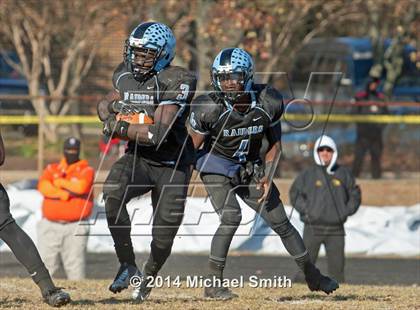 Thumbnail 3 in DuVal vs Eleanor Roosevelt (MPSSAA 4A South Region Final) photogallery.
