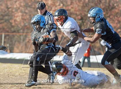 Thumbnail 2 in DuVal vs Eleanor Roosevelt (MPSSAA 4A South Region Final) photogallery.