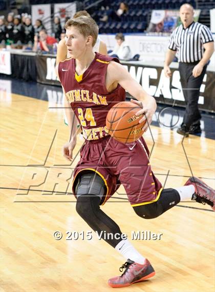 Thumbnail 2 in Enumclaw vs. Kentwood photogallery.
