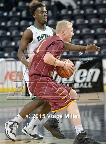 Thumbnail 3 in Enumclaw vs. Kentwood photogallery.