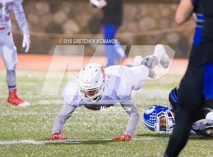 Thumbnail 1 in Greenwich vs. Darien (CIAC Class LL Quarterfinal) photogallery.
