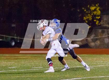 Thumbnail 2 in Greenwich vs. Darien (CIAC Class LL Quarterfinal) photogallery.