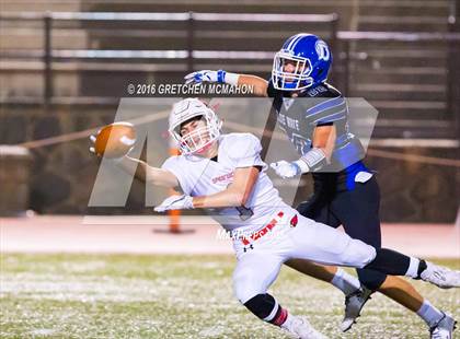 Thumbnail 1 in Greenwich vs. Darien (CIAC Class LL Quarterfinal) photogallery.