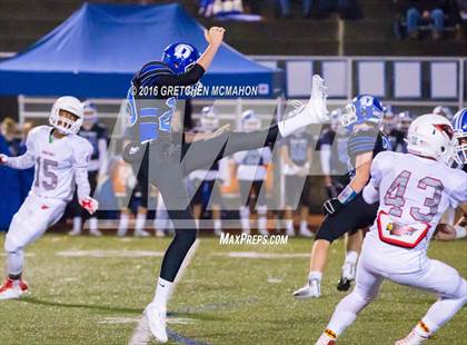 Thumbnail 1 in Greenwich vs. Darien (CIAC Class LL Quarterfinal) photogallery.