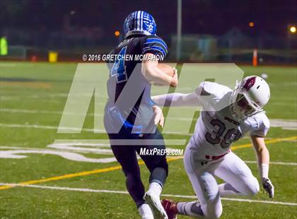 Thumbnail 3 in Greenwich vs. Darien (CIAC Class LL Quarterfinal) photogallery.