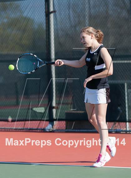 Thumbnail 1 in Emery/Weiner vs. Lutheran South photogallery.