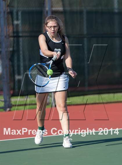 Thumbnail 2 in Emery/Weiner vs. Lutheran South photogallery.