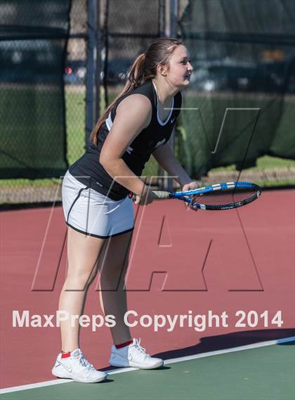 Thumbnail 2 in Emery/Weiner vs. Lutheran South photogallery.