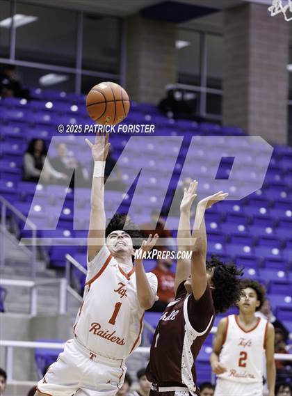 Thumbnail 1 in Marshall @ Taft photogallery.