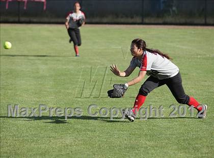 Thumbnail 2 in Lowell vs Washington (CIF SF Section Final) photogallery.