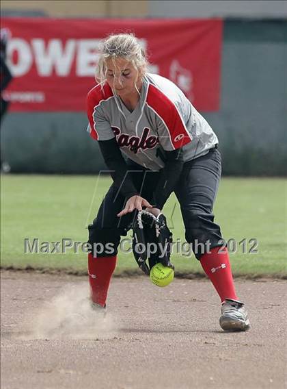 Thumbnail 3 in Lowell vs Washington (CIF SF Section Final) photogallery.