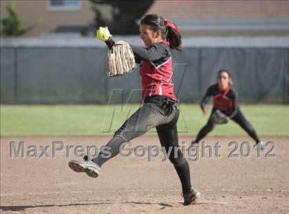 Thumbnail 2 in Lowell vs Washington (CIF SF Section Final) photogallery.