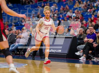 Thumbnail 3 in Huntington vs. Shallowater (UIL 3A Basketball Final) photogallery.
