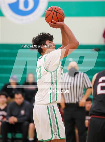 Thumbnail 3 in Sotomayor vs Eagle Rock photogallery.