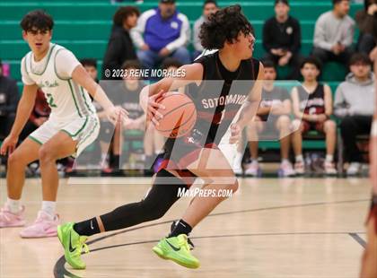Thumbnail 3 in Sotomayor vs Eagle Rock photogallery.