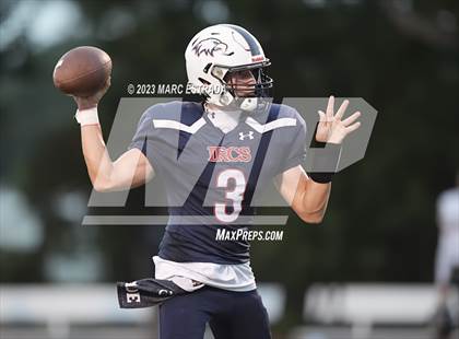 Thumbnail 1 in Indian Rocks Christian vs Fort Meade photogallery.