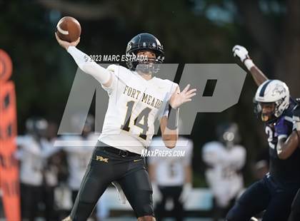 Thumbnail 3 in Indian Rocks Christian vs Fort Meade photogallery.