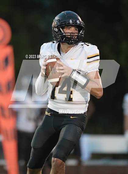 Thumbnail 1 in Indian Rocks Christian vs Fort Meade photogallery.