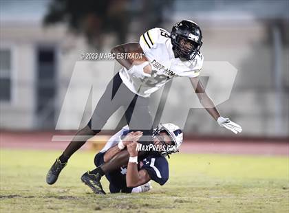 Thumbnail 2 in Indian Rocks Christian vs Fort Meade photogallery.