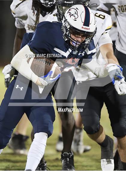 Thumbnail 3 in Indian Rocks Christian vs Fort Meade photogallery.