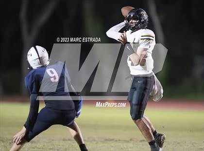 Thumbnail 2 in Indian Rocks Christian vs Fort Meade photogallery.