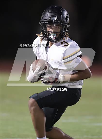 Thumbnail 3 in Indian Rocks Christian vs Fort Meade photogallery.
