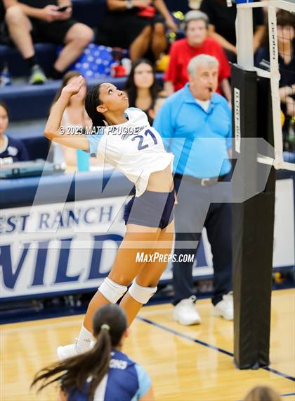Thumbnail 3 in Saugus @ West Ranch photogallery.