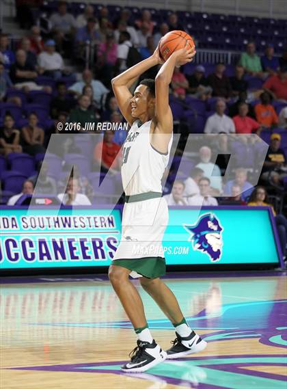 Thumbnail 3 in Maret vs. Hudson Catholic (City of Palms Classic) photogallery.