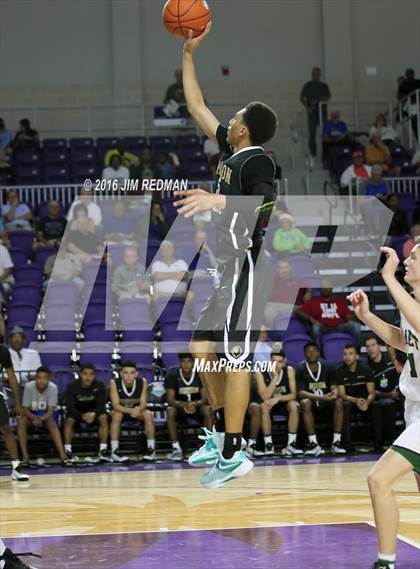 Thumbnail 1 in Maret vs. Hudson Catholic (City of Palms Classic) photogallery.