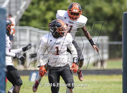 Thumbnail 3 in Northwestern vs  DuVal photogallery.