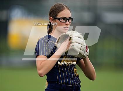 Thumbnail 3 in Wilcox @ Milpitas photogallery.