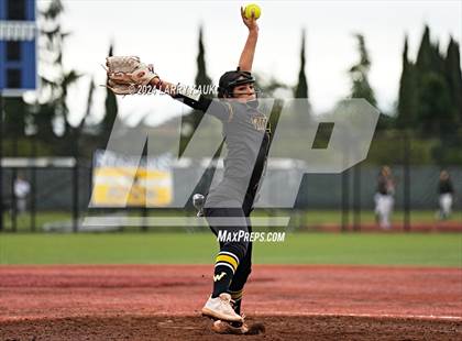 Thumbnail 1 in Wilcox @ Milpitas photogallery.
