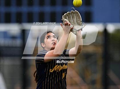 Thumbnail 2 in Wilcox @ Milpitas photogallery.