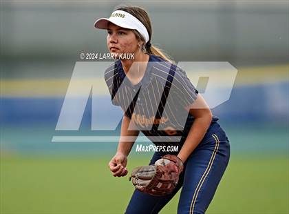 Thumbnail 1 in Wilcox @ Milpitas photogallery.