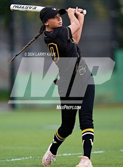 Thumbnail 3 in Wilcox @ Milpitas photogallery.