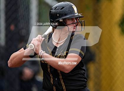 Thumbnail 1 in Wilcox @ Milpitas photogallery.