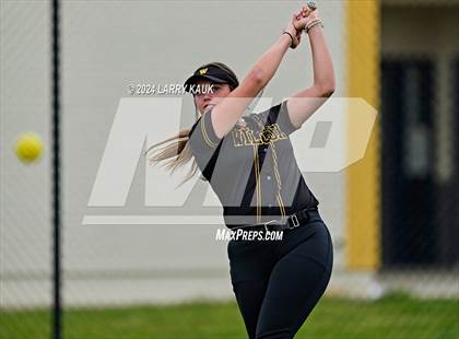 Thumbnail 3 in Wilcox @ Milpitas photogallery.