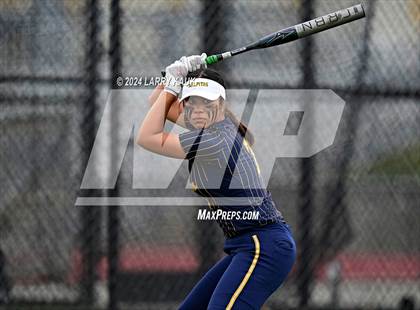 Thumbnail 1 in Wilcox @ Milpitas photogallery.