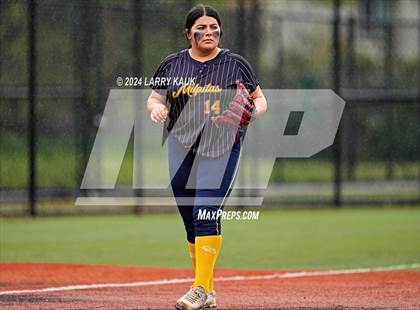 Thumbnail 1 in Wilcox @ Milpitas photogallery.