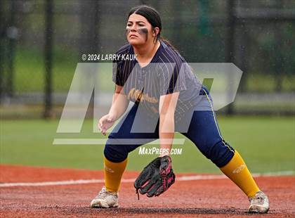 Thumbnail 2 in Wilcox @ Milpitas photogallery.