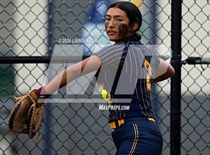 Thumbnail 2 in Wilcox @ Milpitas photogallery.