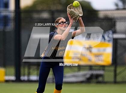 Thumbnail 1 in Wilcox @ Milpitas photogallery.