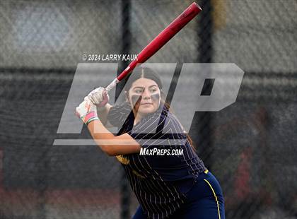 Thumbnail 2 in Wilcox @ Milpitas photogallery.